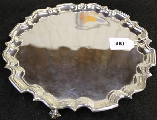 Circular silver tray with pieccrust rim
